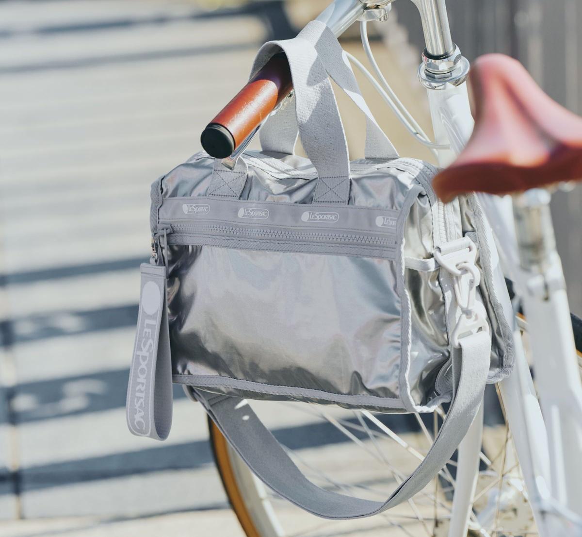 即完売必至の人気コラボ『ひとりっぷ®』×レスポートサック | MORE