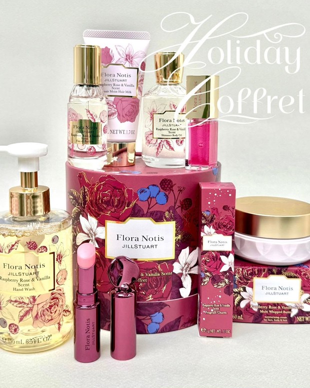 フローラノーティス ジルスチュアートからラズベリーローズ ＆ バニラ