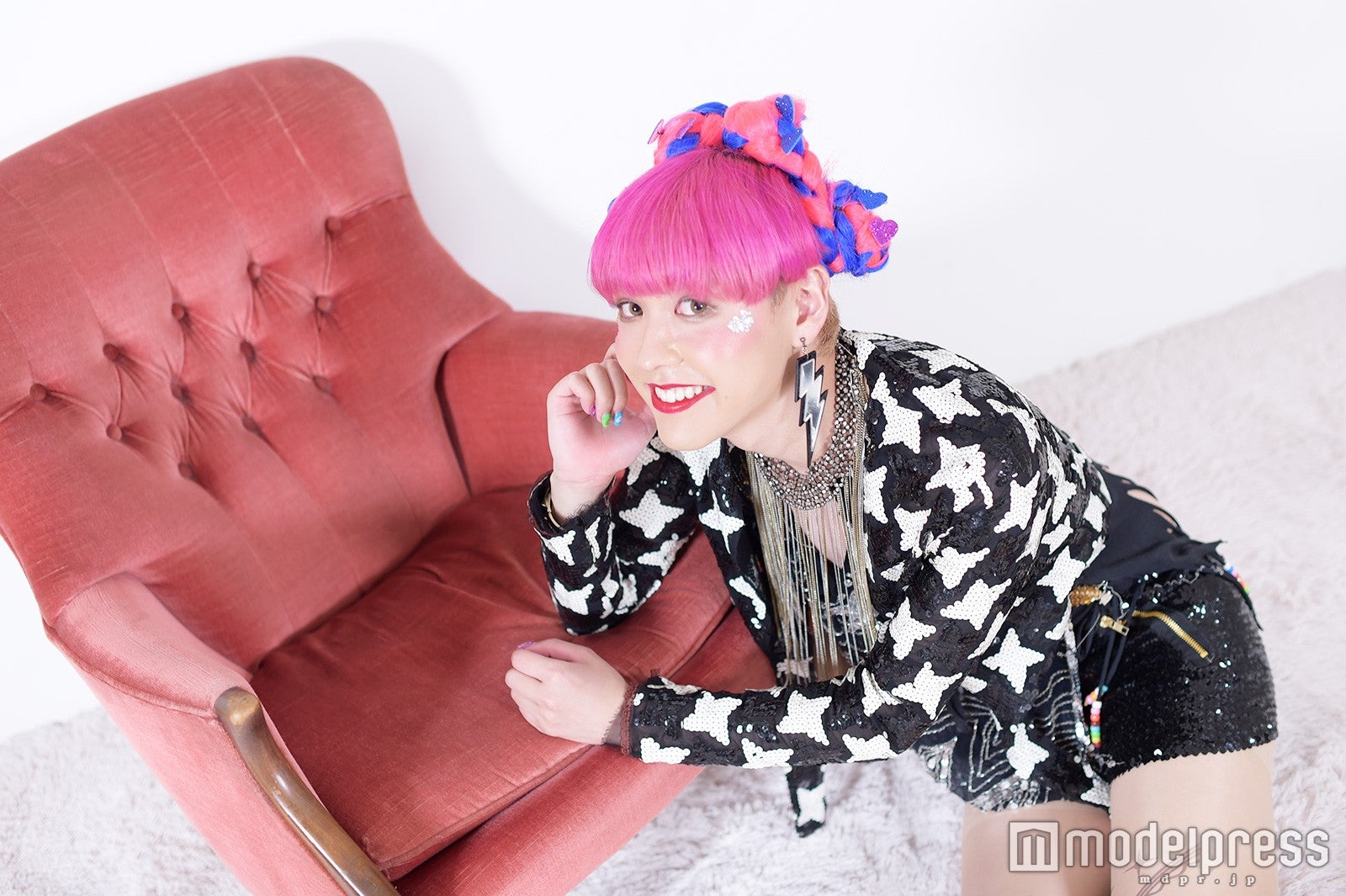 新世代おネエ”ぺえ、涙でイケメン同居人との関係を語る「この調子だと