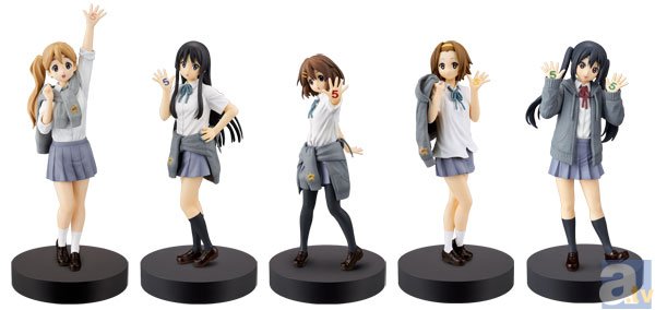 けいおん！』“放課後ティータイム”メンバーのフィギュアが登場