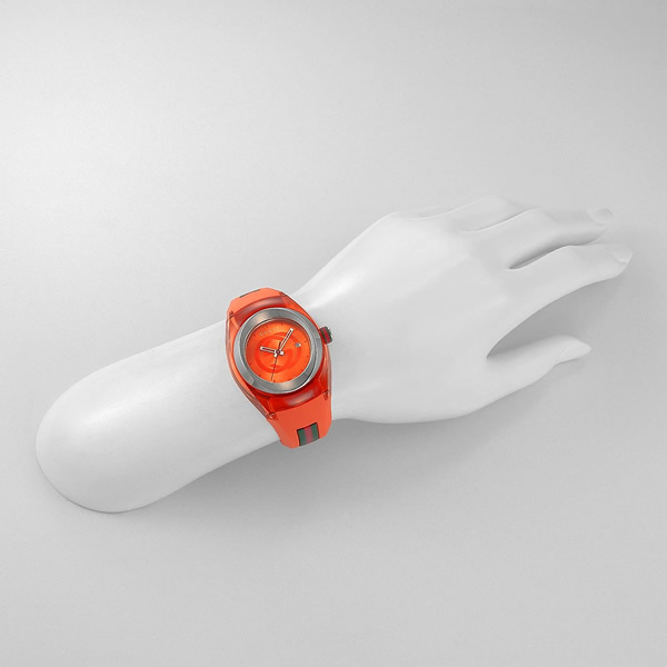 GUCCI グッチ 腕時計 ウォッチ ラバー レディース オレンジ シンク