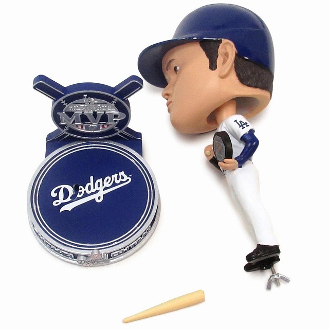 最終値下！おまけ付き ドジャース 会場限定ボブルヘッドフィギュア 17