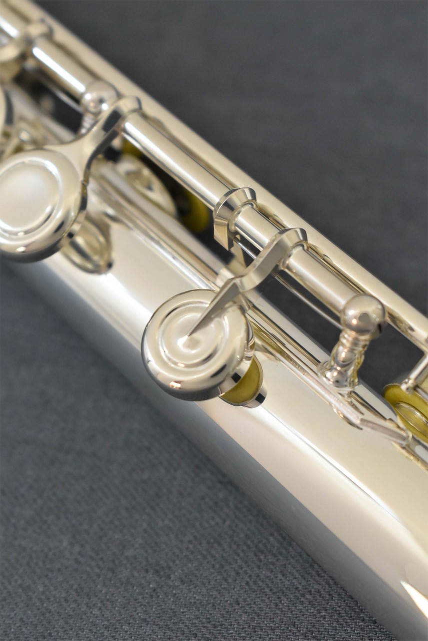 YAMAHA Yamaha YFL-412【新品】【フルート】【ヤマハ】【管体銀製