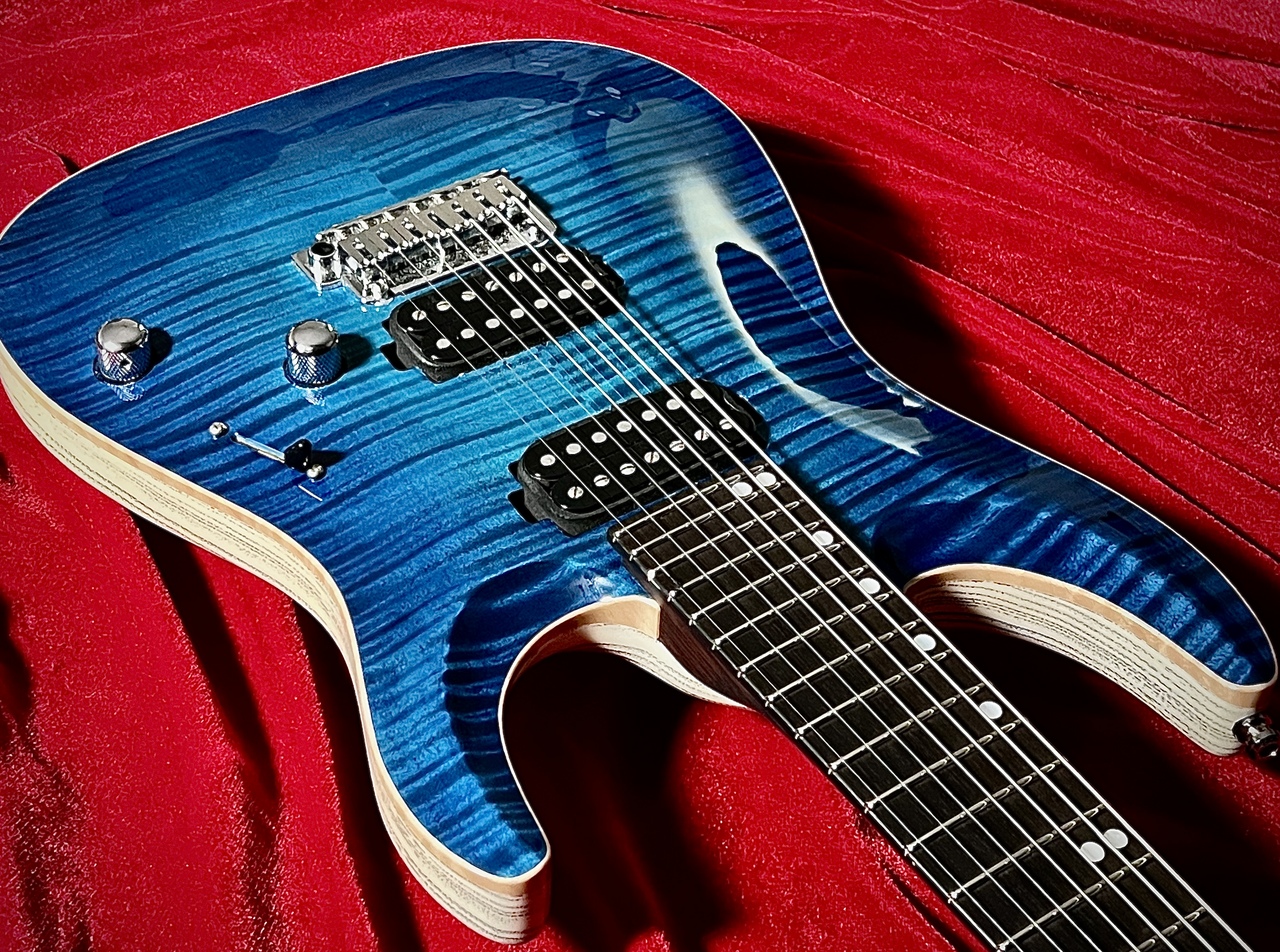 T's Guitars DST-24 Carved Top 7 Strings - Frozen Sky- / Shop Order