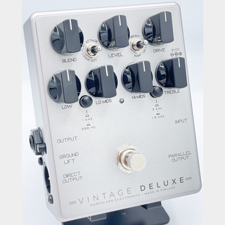 連載：ダークグラスな事情】Vol.4 YU-KI（NOISEMAKER） | ベース・マガジン