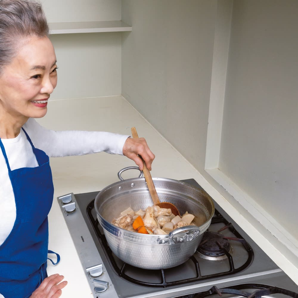 厚板打出し 段付きアルミ鍋 通販 - ディノス