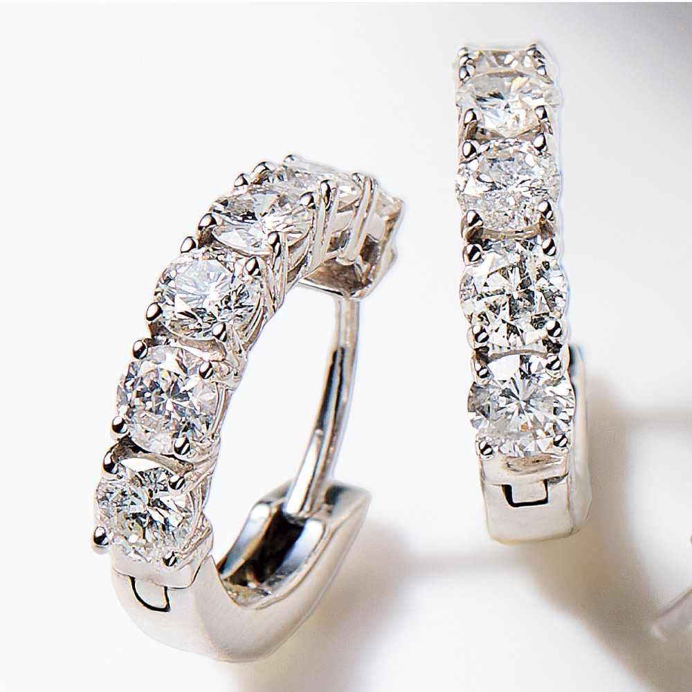 K18 1ctダイヤ プチフープ ピアス 通販 - ディノス