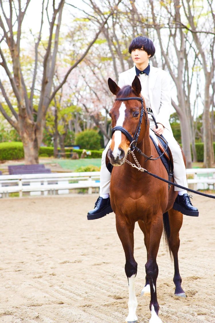 小林千晃フォトブック CHEER 2024年06月04日発売号 | 雑誌/定期購読の