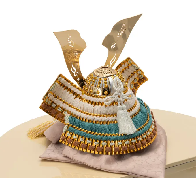 五月人形「金色に四君子の兜（収納タイプ）」｜五月人形の通販 ふらここ