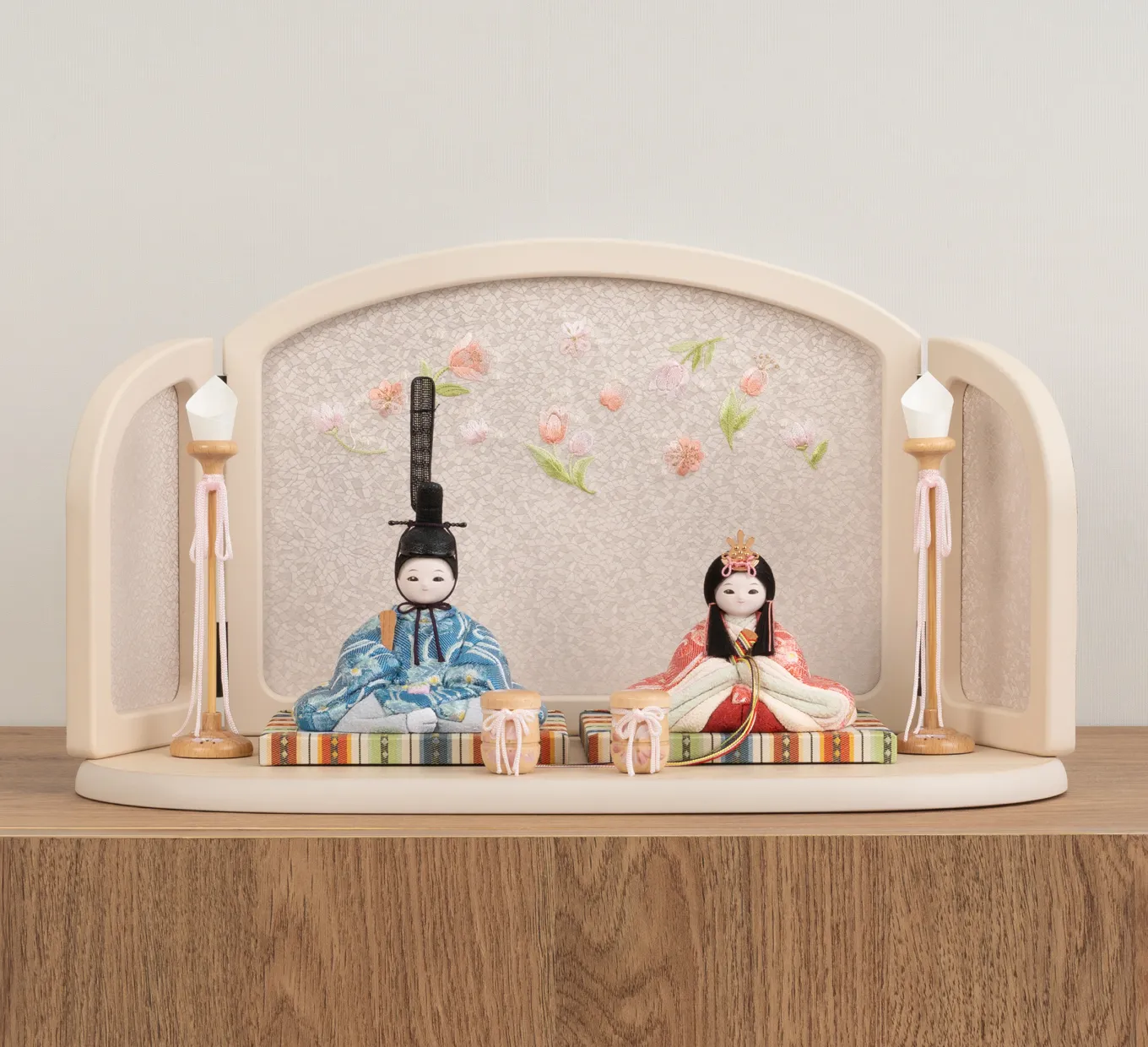 カタログ請求ページ | 赤ちゃん顔の小さくかわいい雛人形・五月人形の