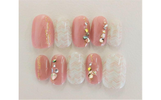 ジェルで作られた「形状記憶ネイルチップ」【K135／Sサイズ】 / 大阪