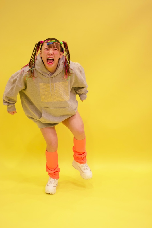 フワちゃんのオールナイトニッポン0 発作パーカー アイビーグリーン L