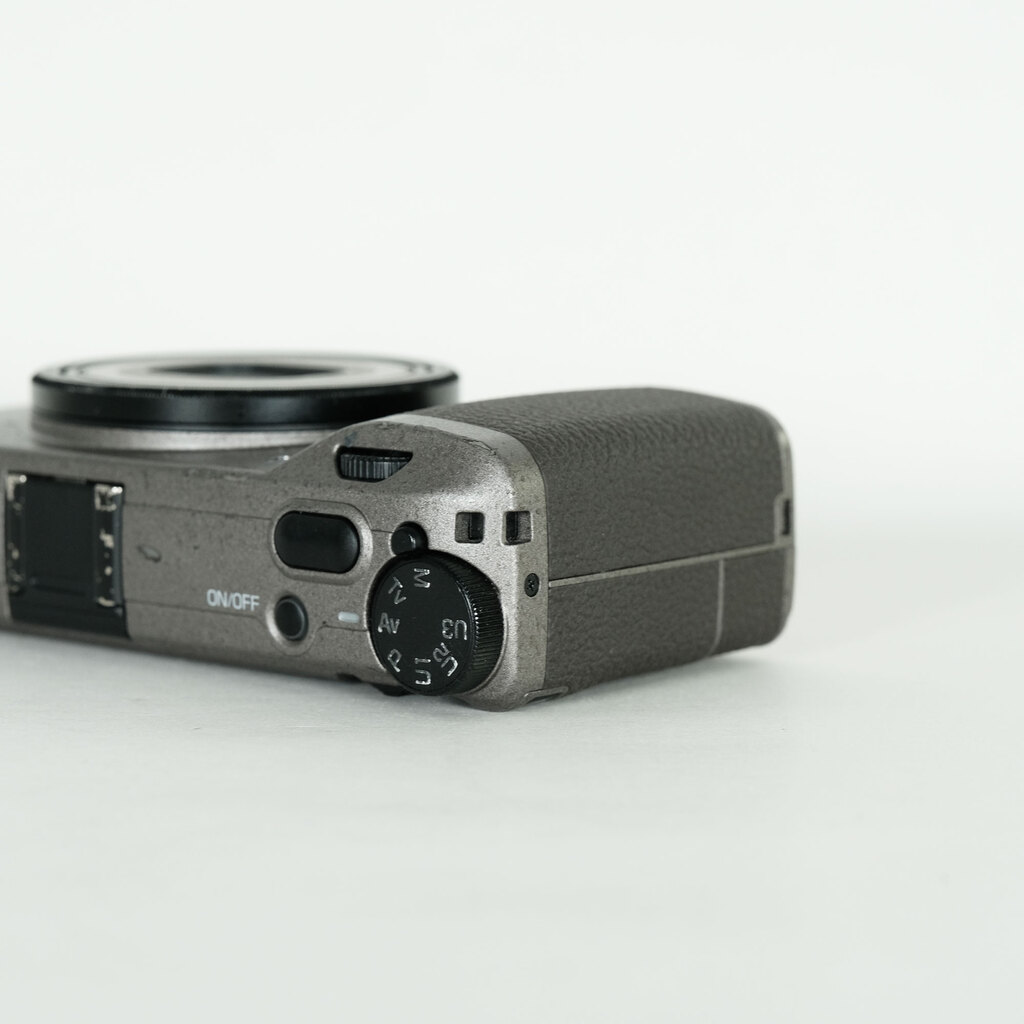 RICOH GR III Diary Editionの出品 | ONE SCENE（ワンシーン）