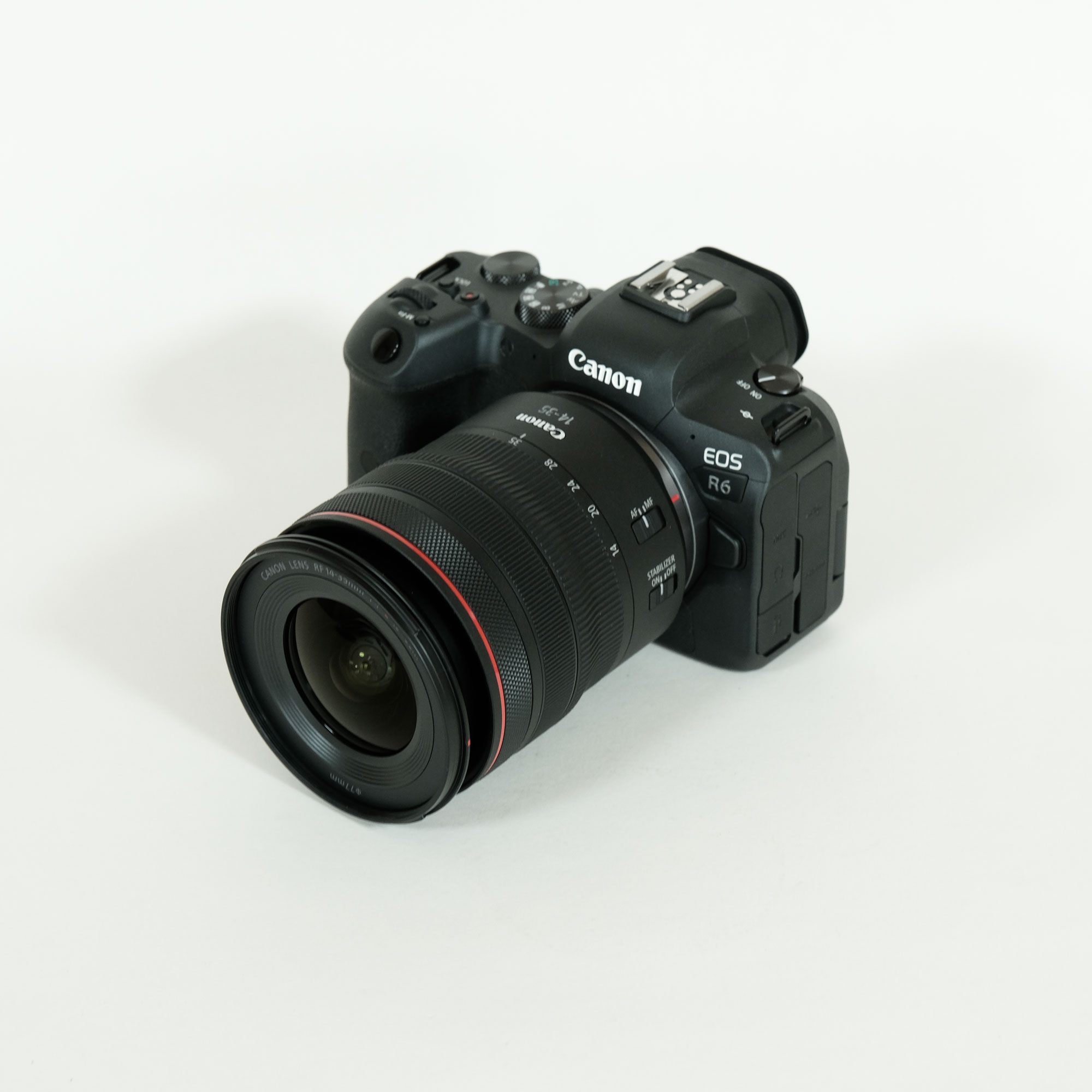 Canon RF14-35mm F4 L IS USMレビュー｜携帯性に優れた超広角ズームの