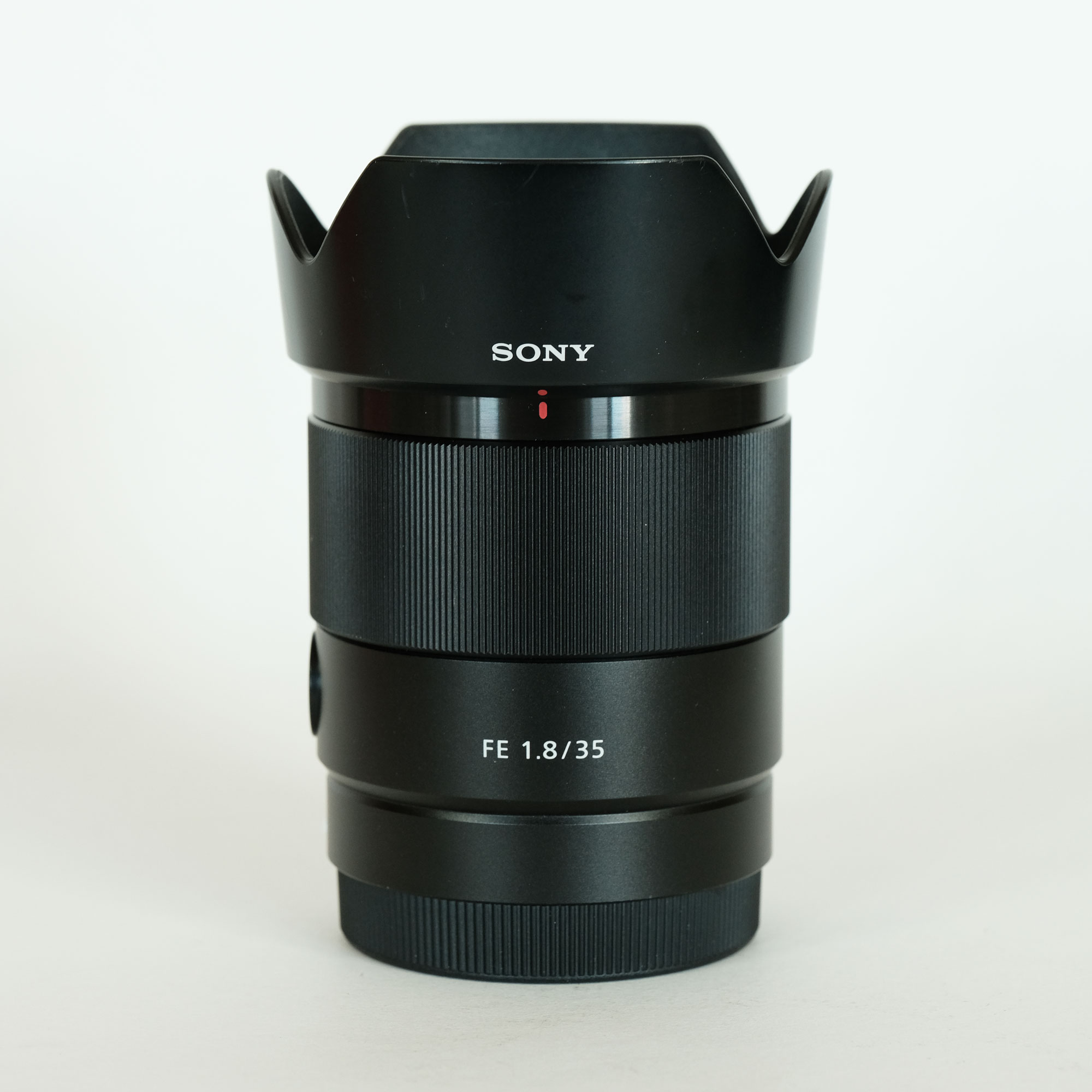 SONY FE 35mm F1.8 SEL35F18Fを徹底解説。作例からレビューまで | ONE