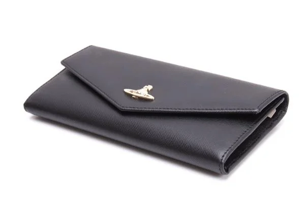 ヴィヴィアンウエストウッドVivienne Westwood サフィアーノレザー