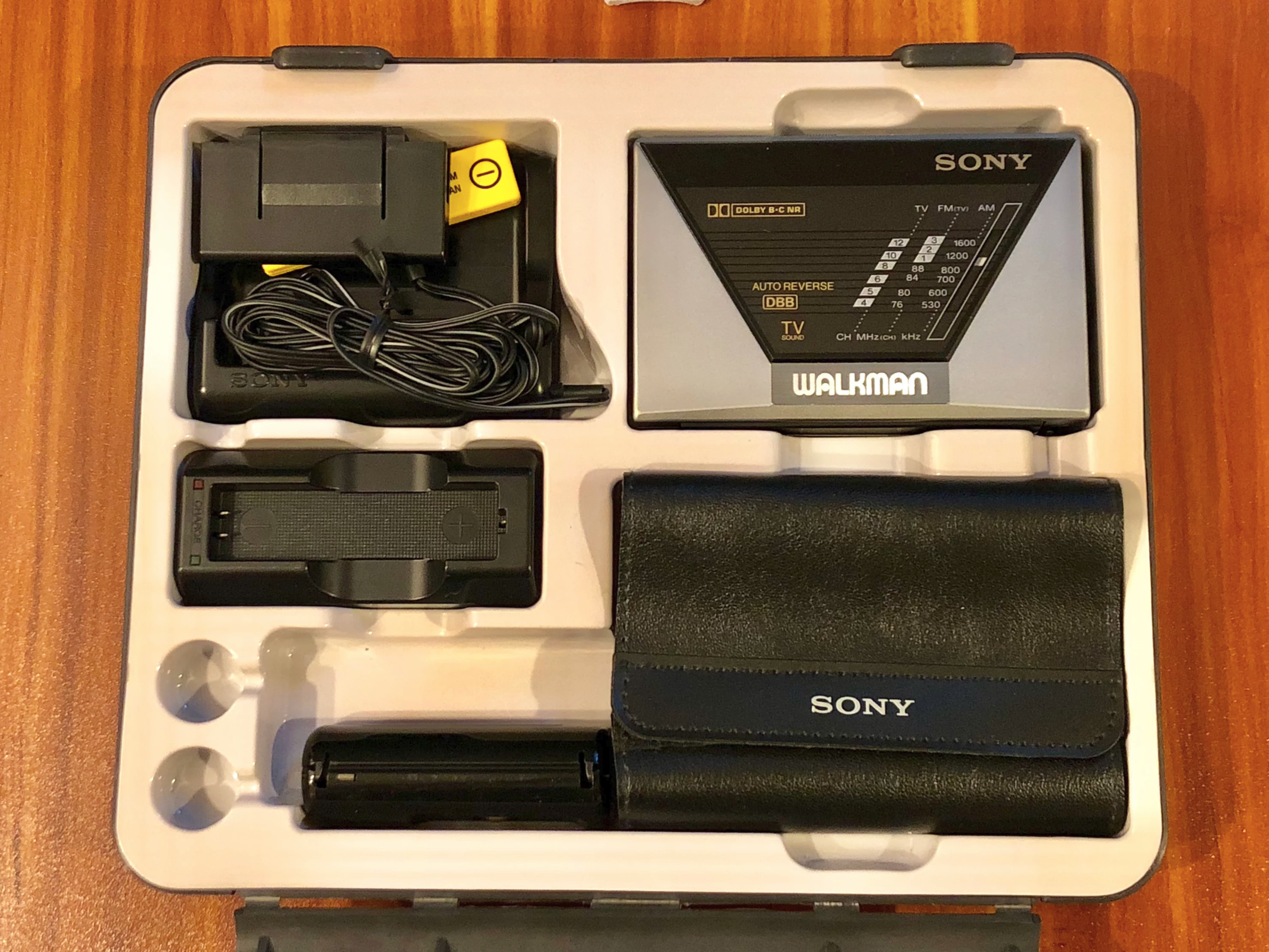 Sony WM-F550C ▷ Walkman.land