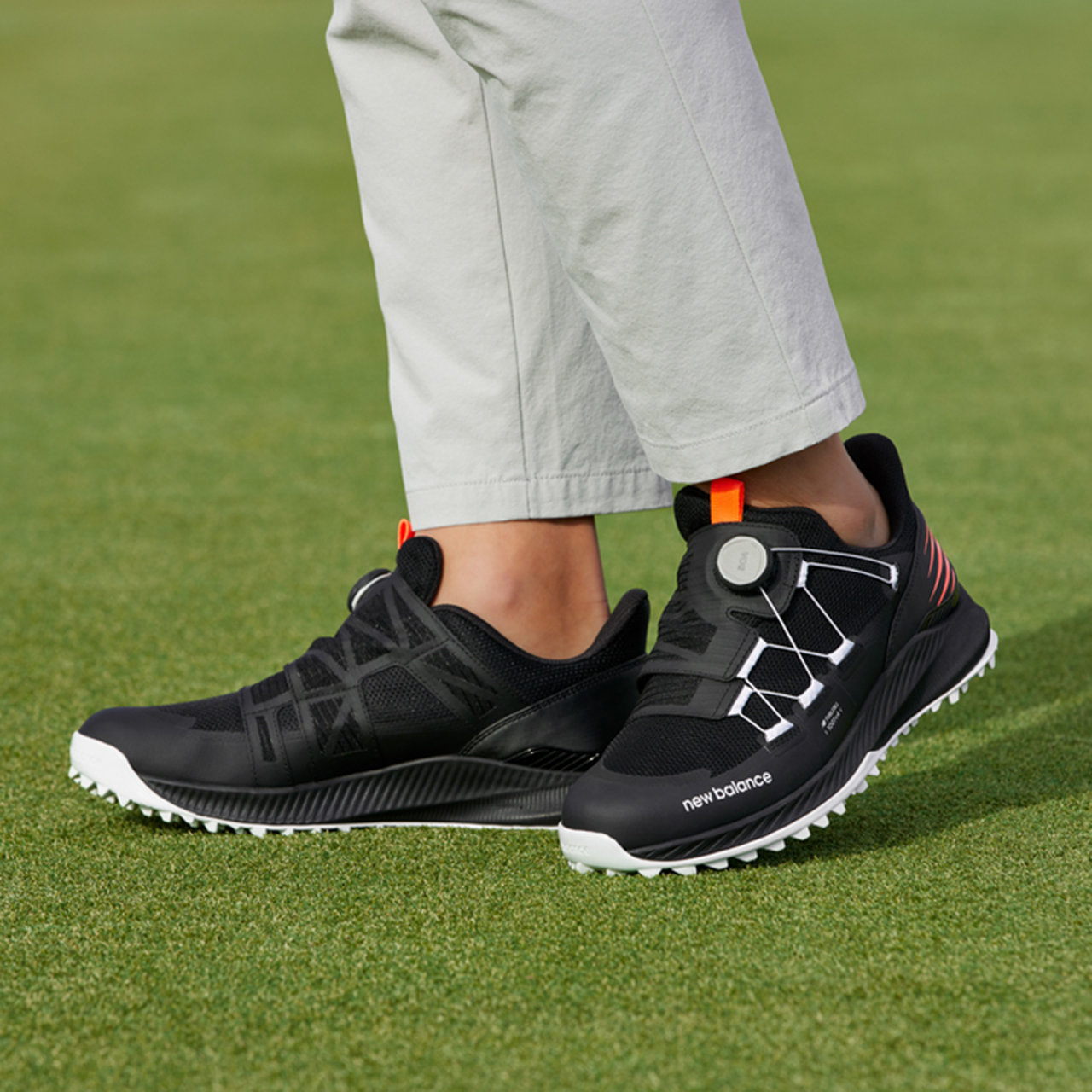 おしゃれな大人のゴルフシューズ】ホールド力抜群。ニューバランスの