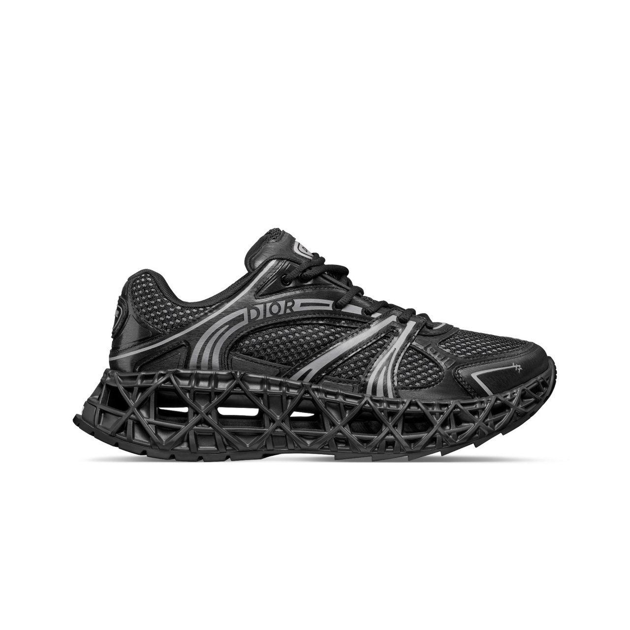 差がつく大人のスニーカー】「ディオール」の新作「B35 NXXT」に施され