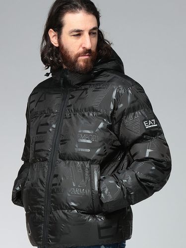 EMPORIO ARMANI (エンポリオアルマーニ) 胸ロゴ フルジップ ライト