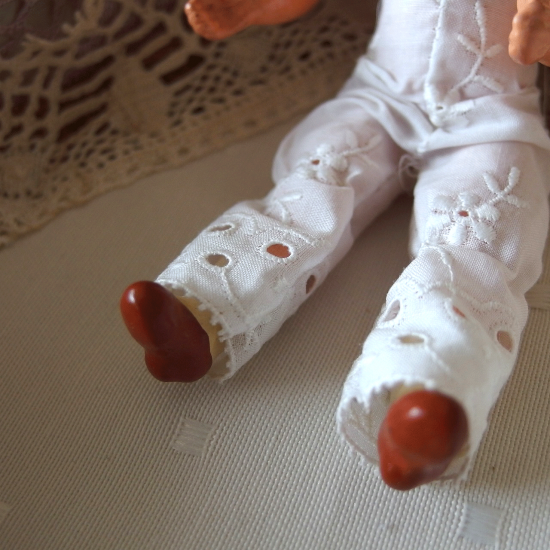 アンティーク ビスクドール | フランス イースターエッグの箱に入った