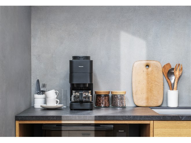 パナソニック、6種類の味わいを楽しめる全自動コーヒーメーカー「NC