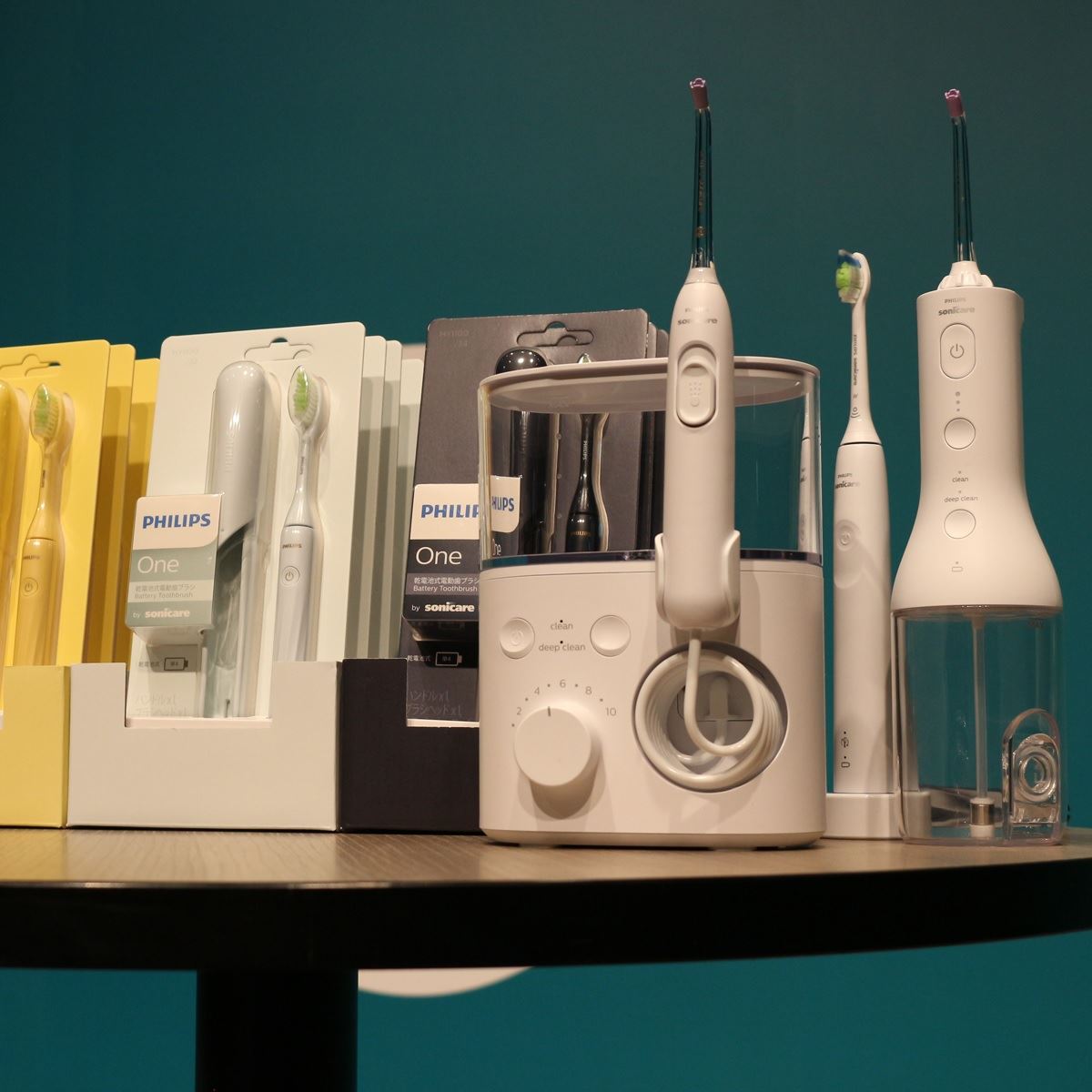 カラフルな電動歯ブラシ「Philips One」など、フィリップスがオーラル