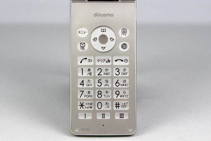 ドコモの新型ガラケー「AQUOS ケータイSH-02L」レビュー - 価格.com