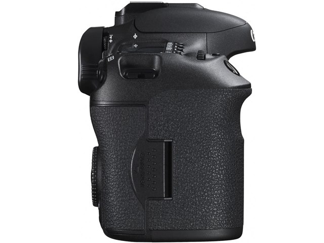 EOS 7D Mark II ボディの製品画像 - 価格.com