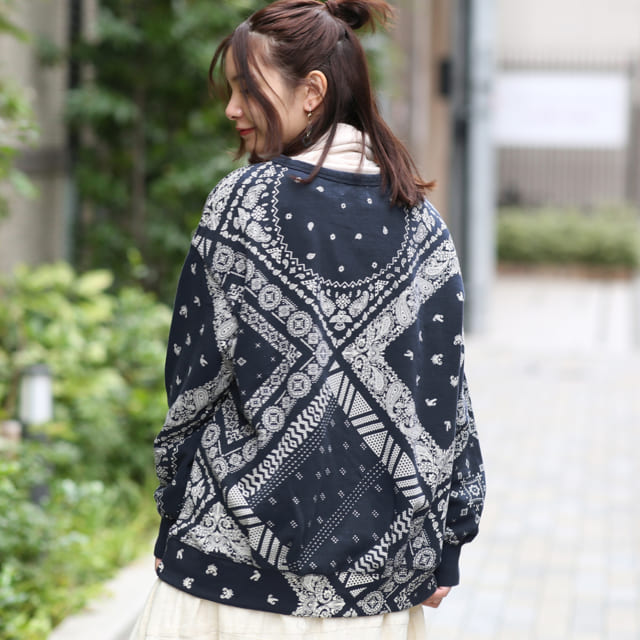 存在感バツグン！バンダナ総柄スウェット｜チチカカ｜みらい長崎ココ