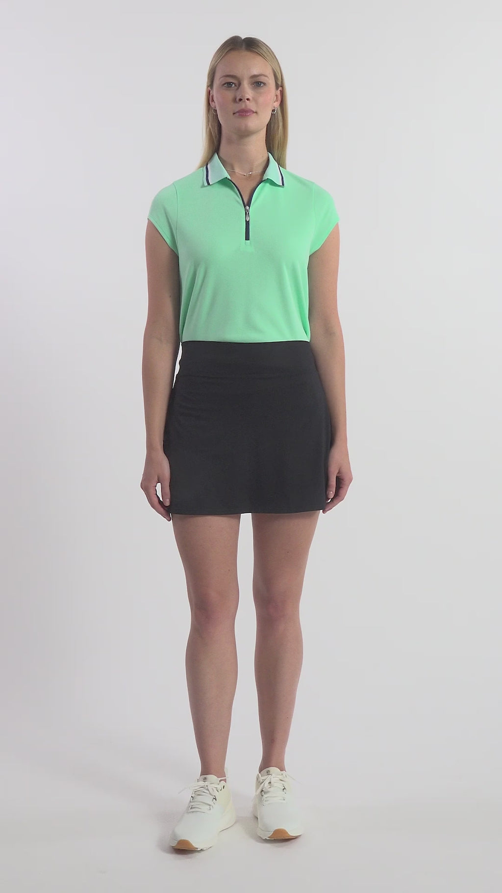 Venus Pleated Back Skort - Black – IZOD