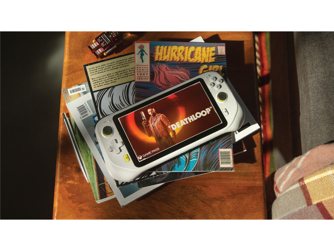 Logitech、クラウドゲーム用デバイス「G CLOUD Gaming Handheld」を