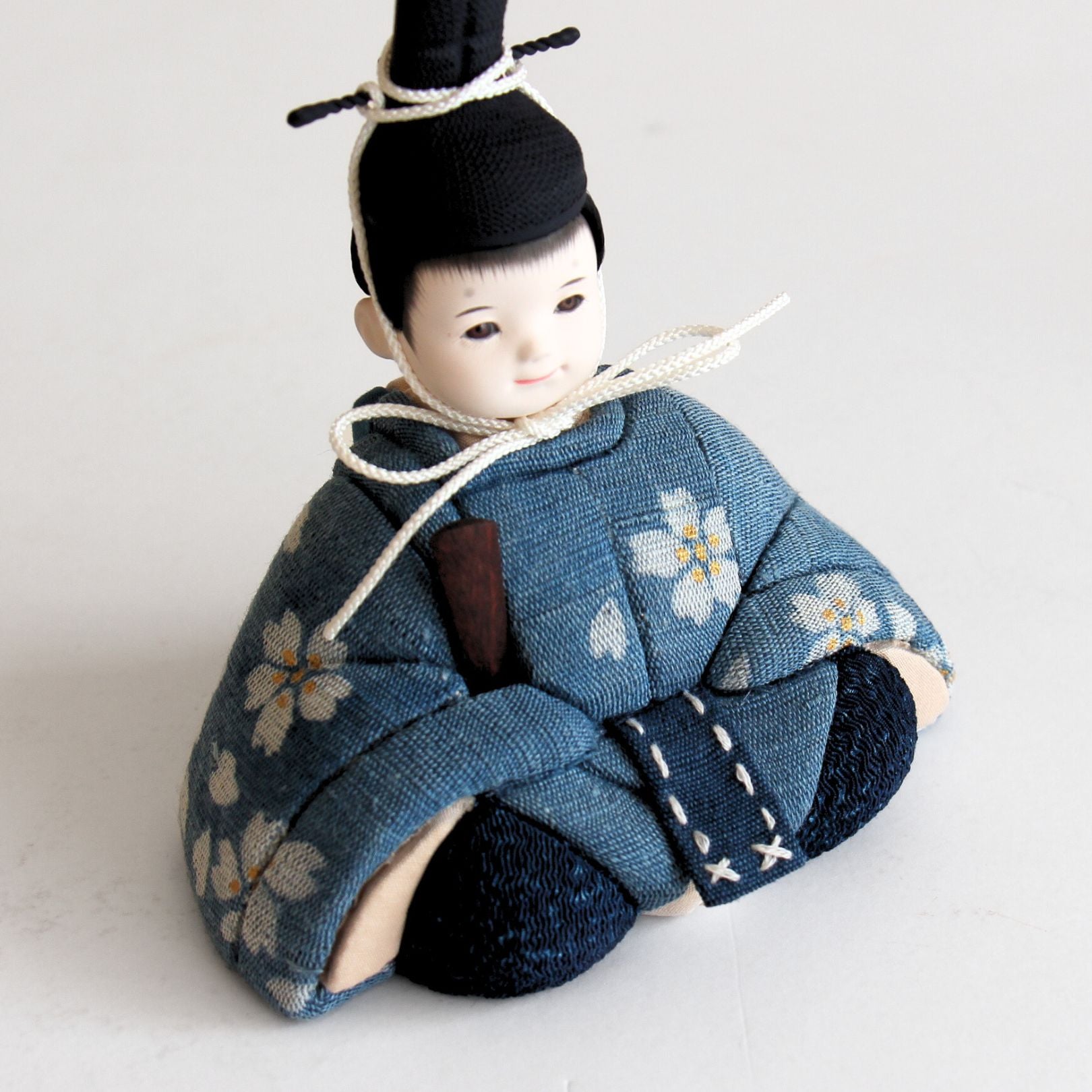 雛人形セット 藍染 | 桜柄 | 丸型グレー台 | 工房 縫nui