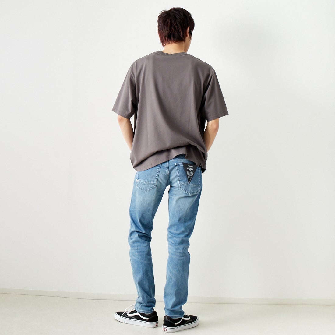 DENHAM [デンハム] スリムフィットジーンズ RAZOR [RAZOR-FMMI-CS