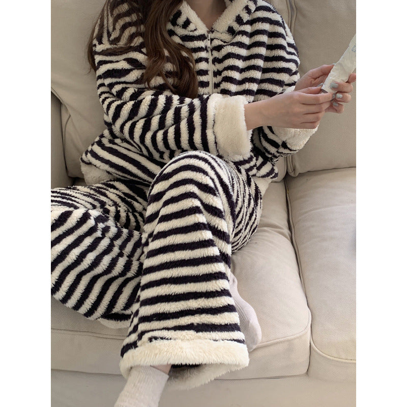 フード付ボーダージップセットアップパジャマ – JIMJAMIE