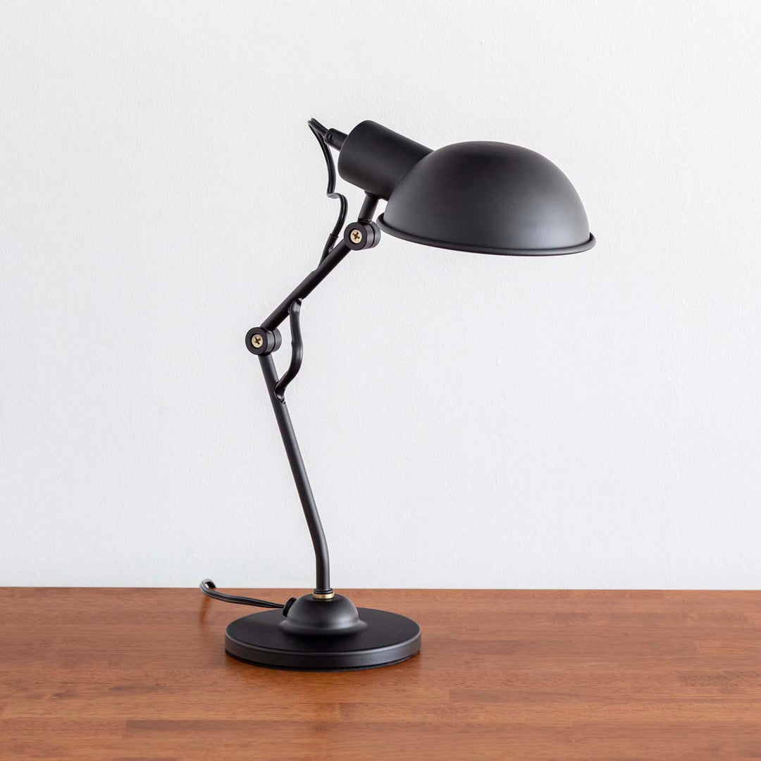 BlackSteelDeskLamp_05_1080x.