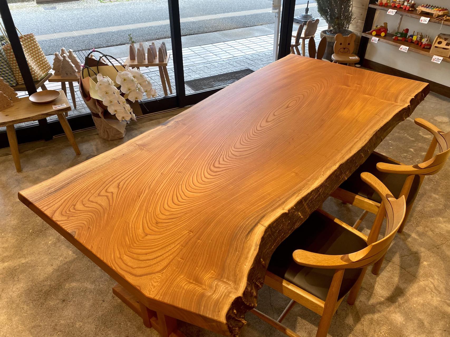 366380908_2640801979431499_780