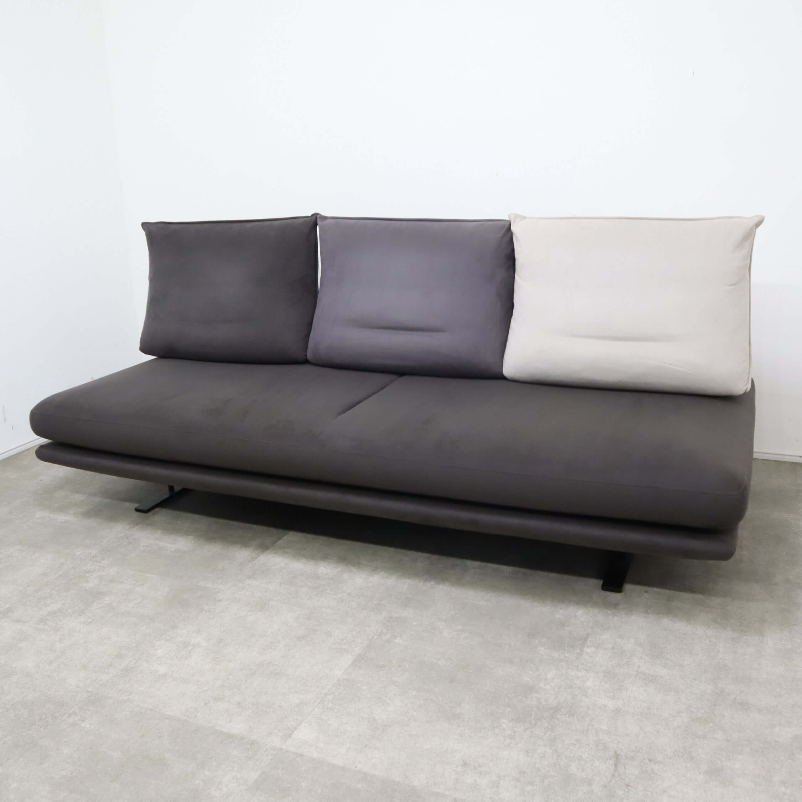 ligne roset(リーン・ロゼ)の買取なら【家具theDAYS】にお任せ！