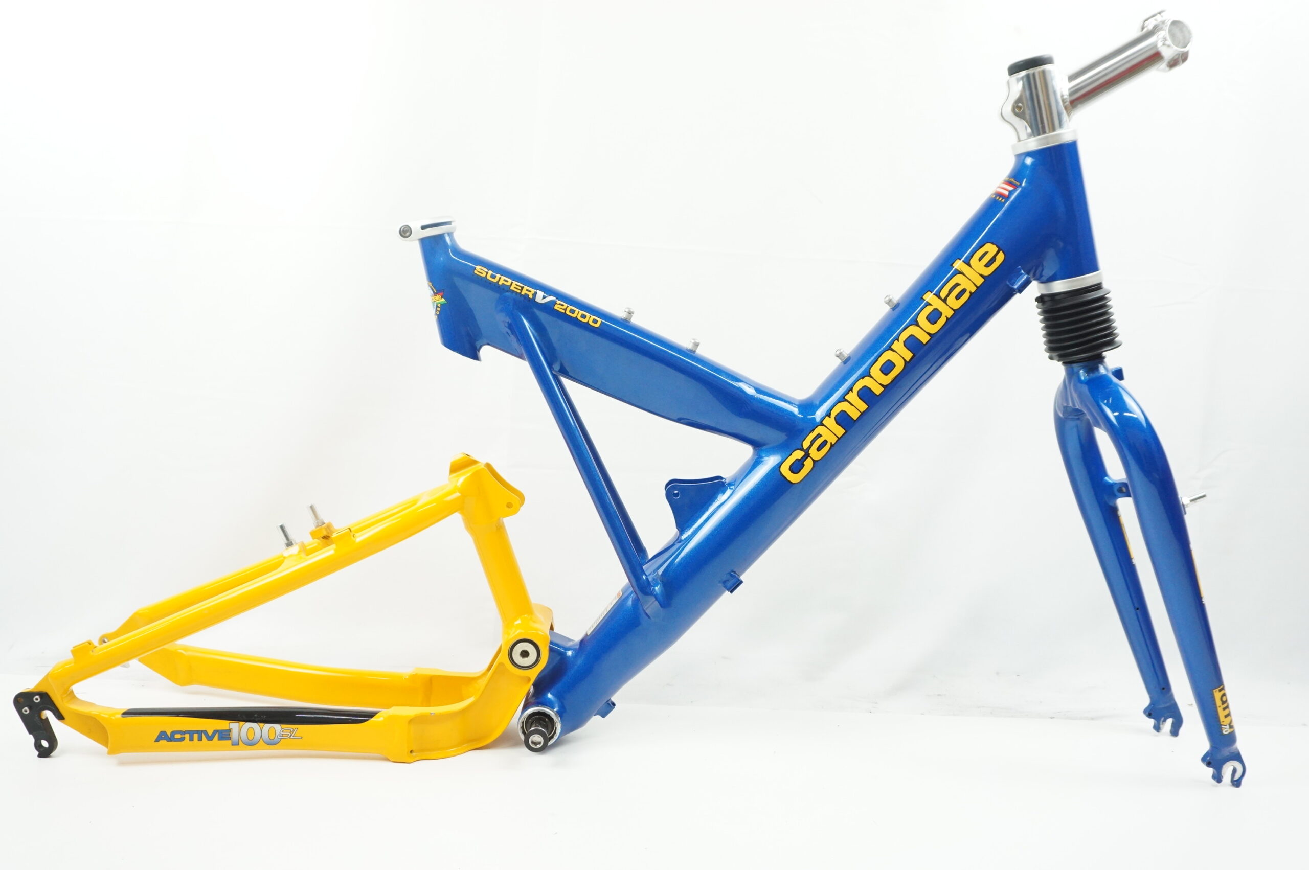 引取り限定】CANNONDALE superV2000 限定カラー CANNONDALE