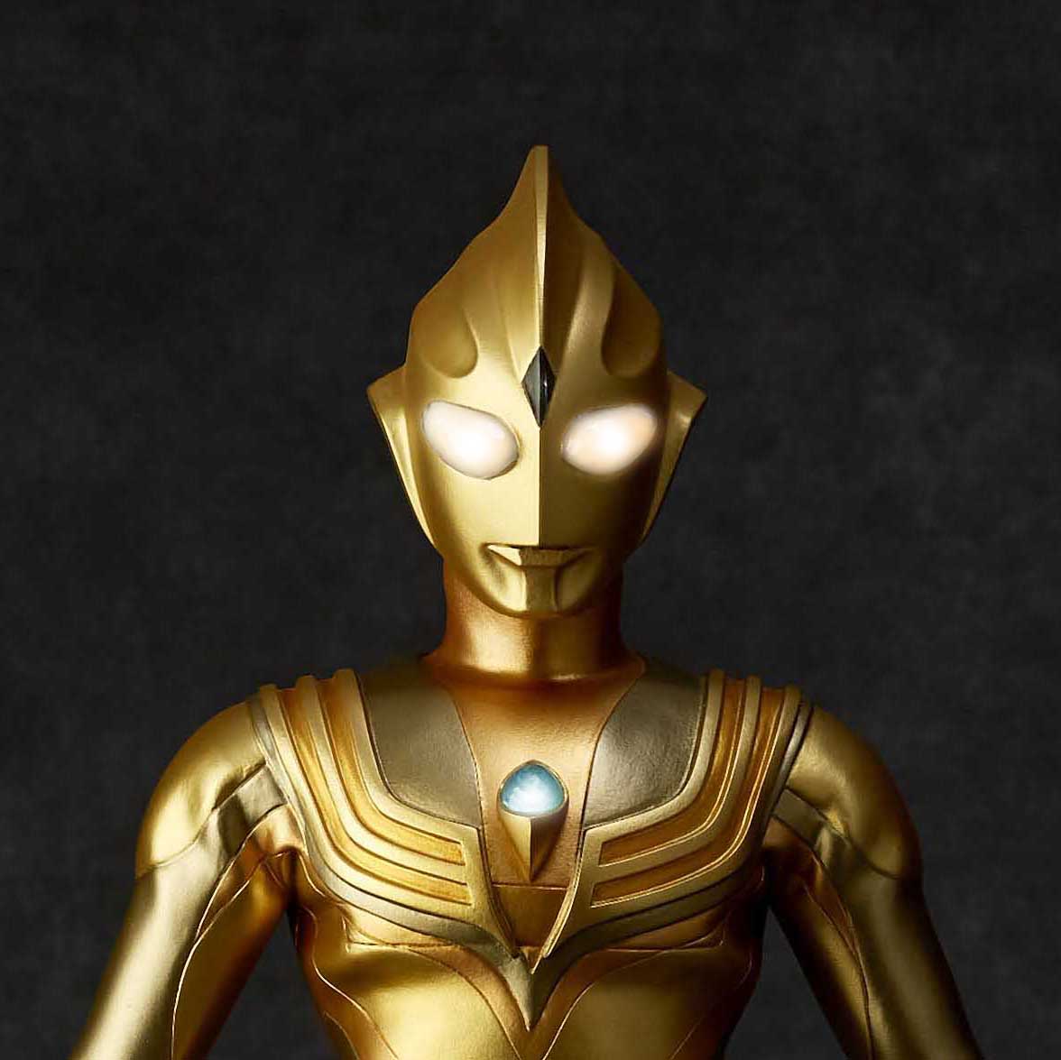 Character Classics ウルトラマンティガ グリッター（中国限定