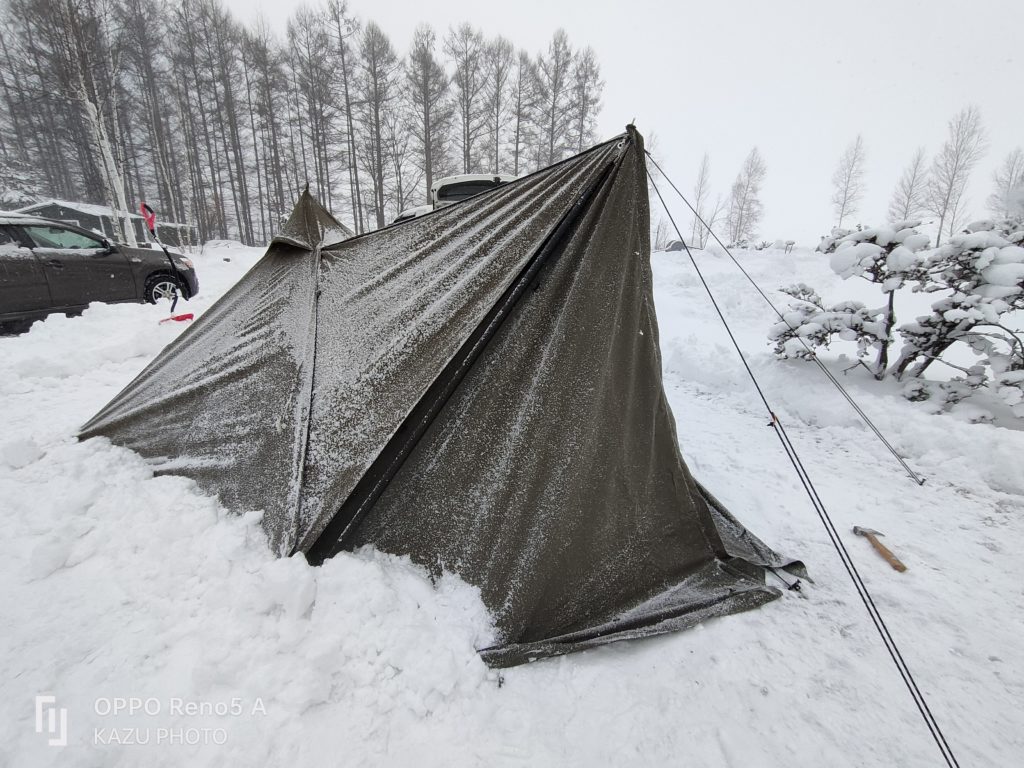 BUNDOKソロティピー1TC用のフロントウォールを使って冬キャンプを