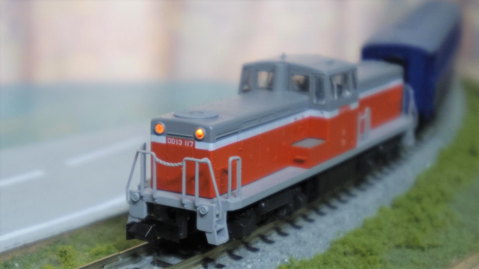 KATO旧製品】DD13形ディーゼル機関車の動力を分解・メンテ | ケンヤの