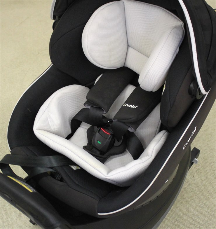 送料無料 クルムーヴスマート ISOFIX エッグショック Neo ブラック