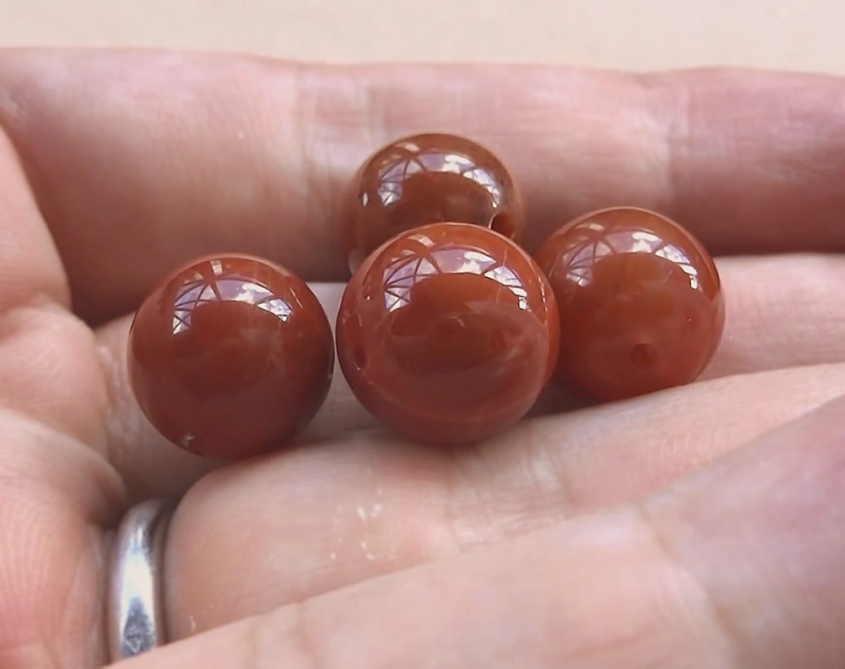 ナンホーン瑪瑙（南紅瑪瑙）の効果・意味｜中国の至宝｜家族円満や子宝