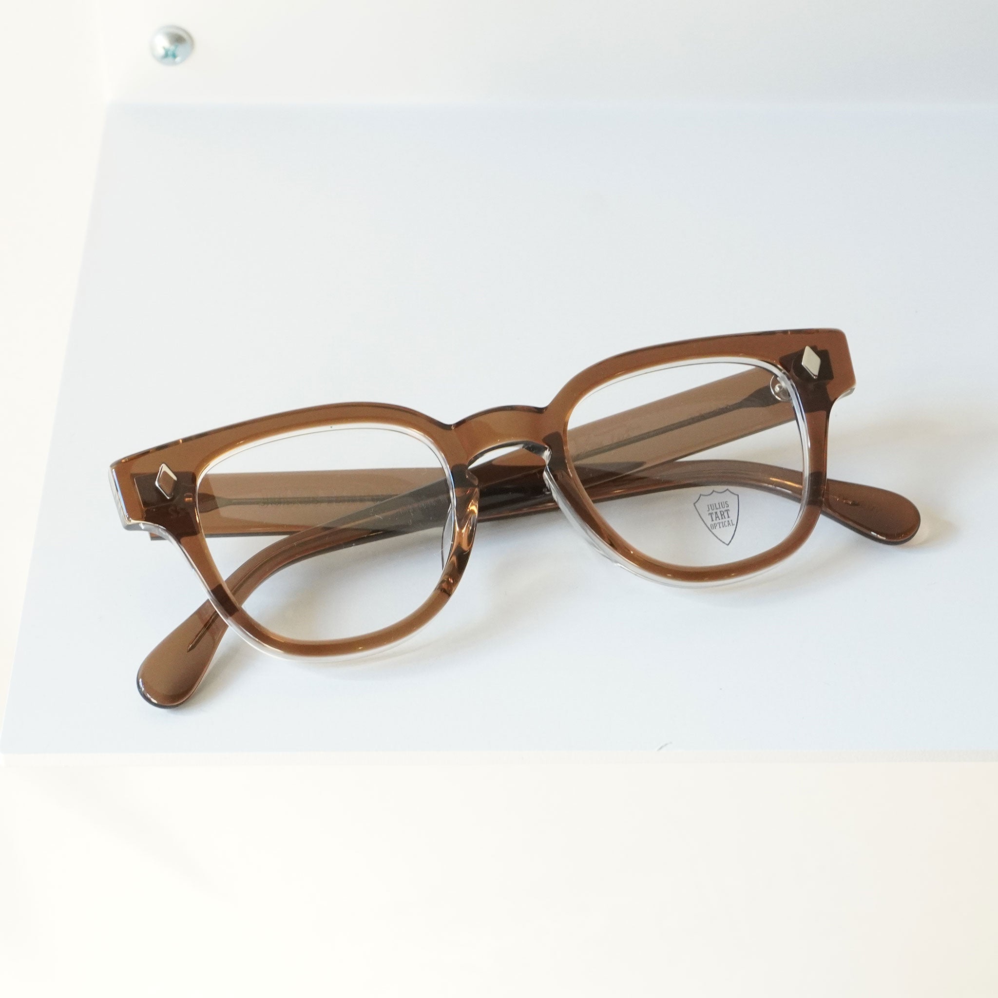 JULIUS TART OPTICAL ジュリアス タート オプティカル / BRYAN