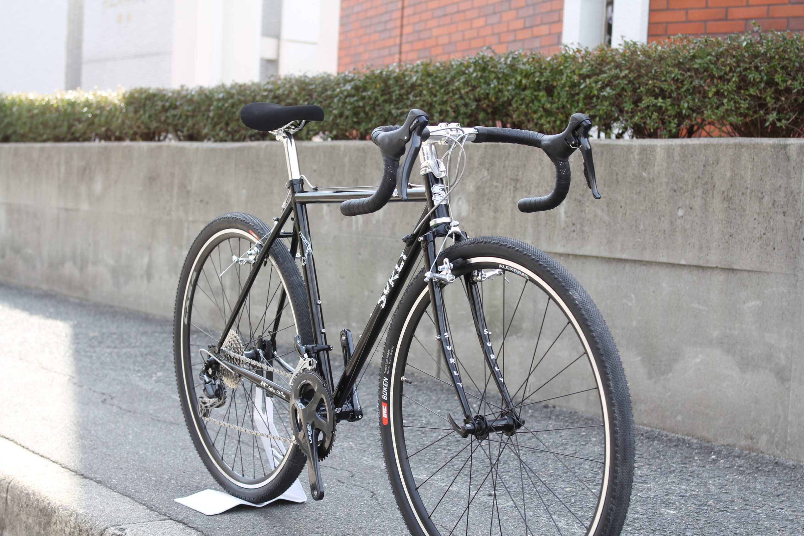 SURLY『CROSS CHECK』オリジナル完成車 | KURASHI cycle
