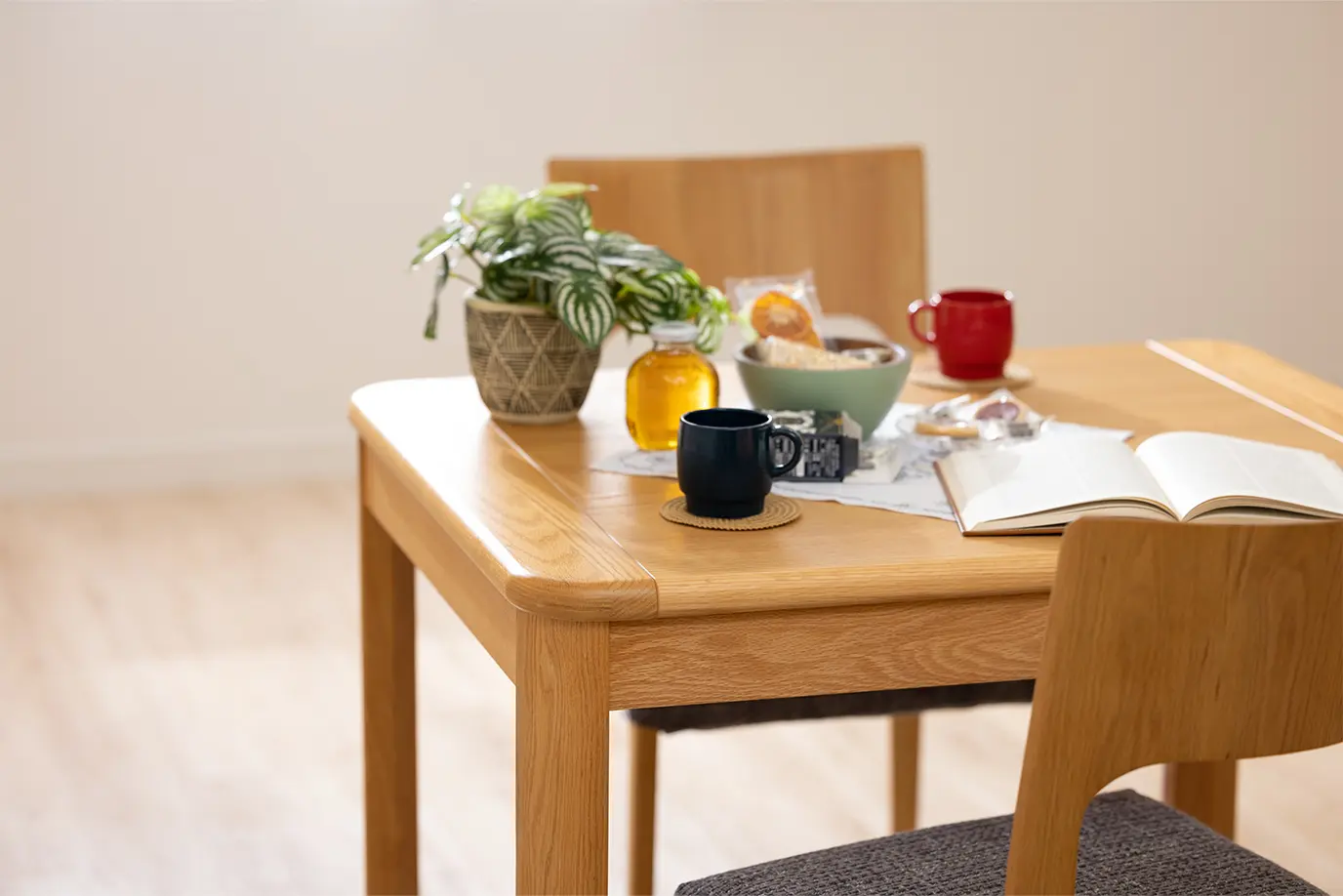 ibata interior (イバタインテリア) | おしゃれな家具・インテリア通販