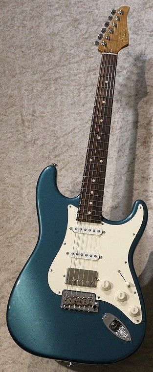 Classic S Antique Roasted Flame Maple Ocean Turquoise Metallic