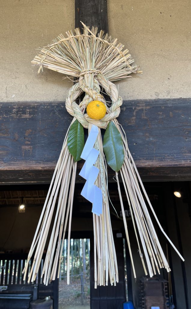 わら細工教室 しめ縄飾り作り | くにたち郷土文化館