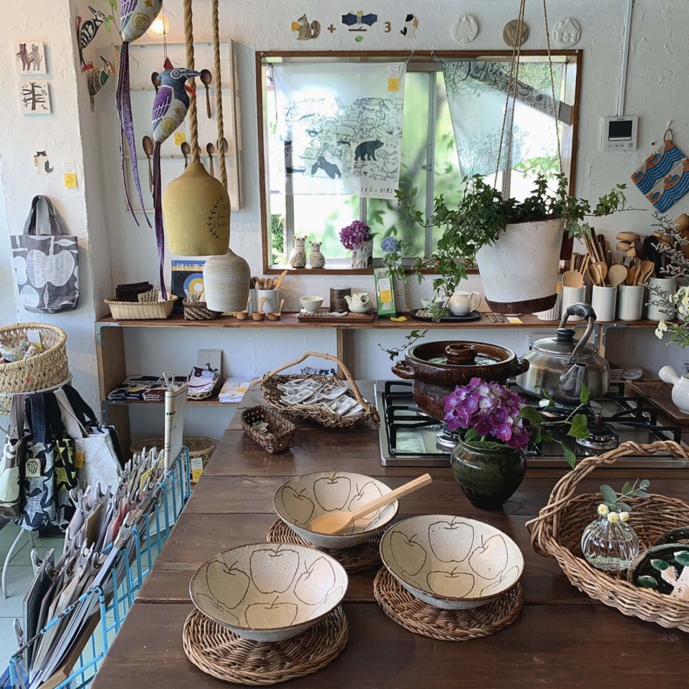 楠田純子さん作陶の林檎鉢を買い足し。 | LEE